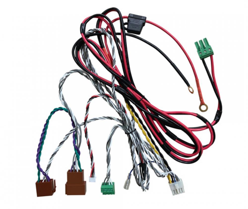 Eton Johtosarja Fiat Ducatoon, PA2 vahvisimeen ja SUB6A subwooferiin